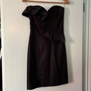 Black sweetheart neckline strapless ruffle dress